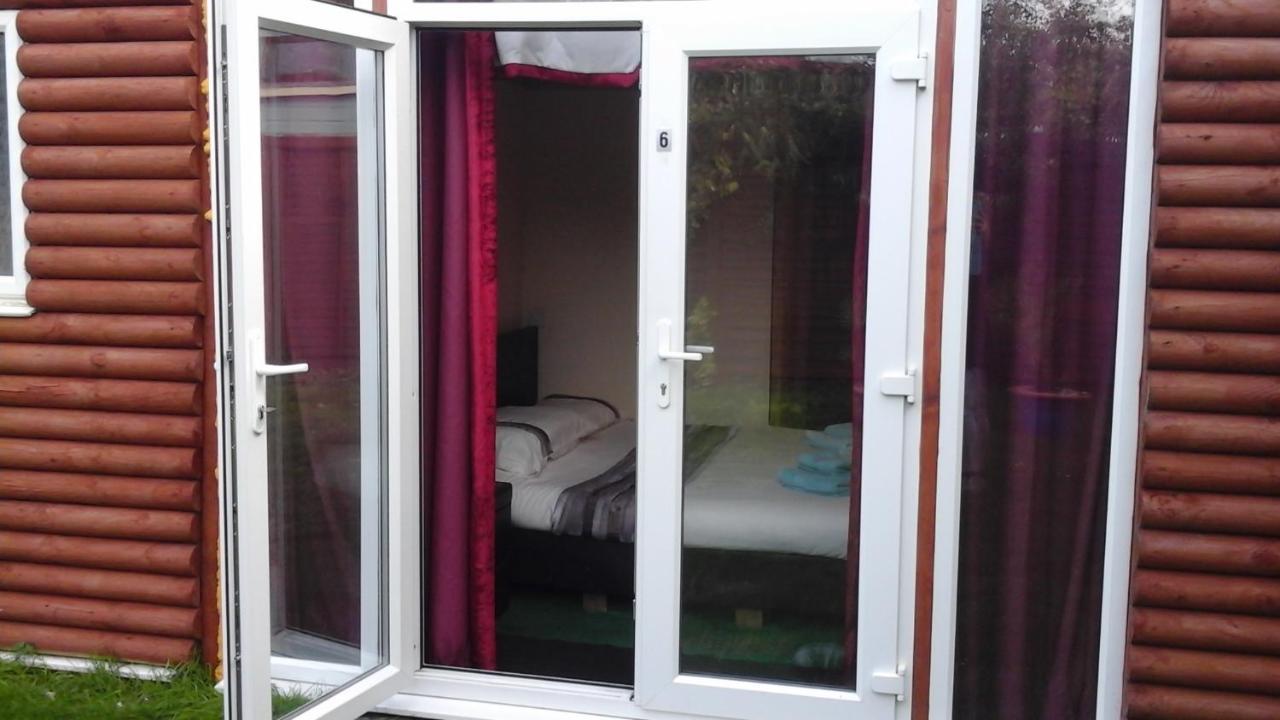 Elm House Accommodation Wisbech Exteriör bild